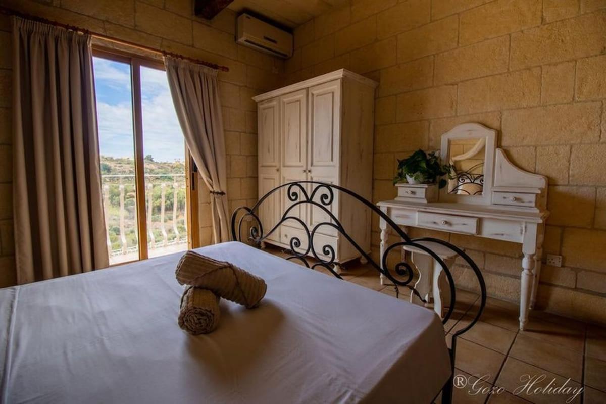 Bed and Breakfast Hibiscus Шаара Экстерьер фото