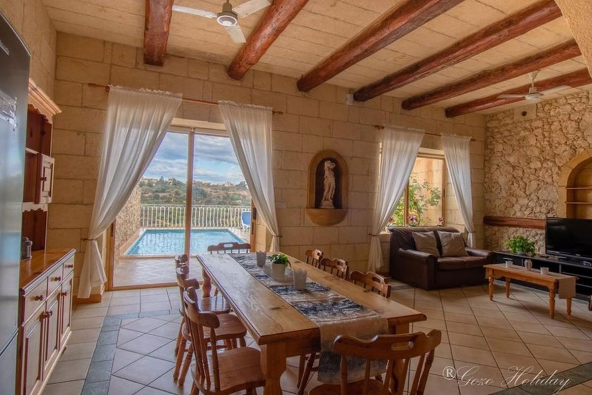Bed and Breakfast Hibiscus Шаара Экстерьер фото